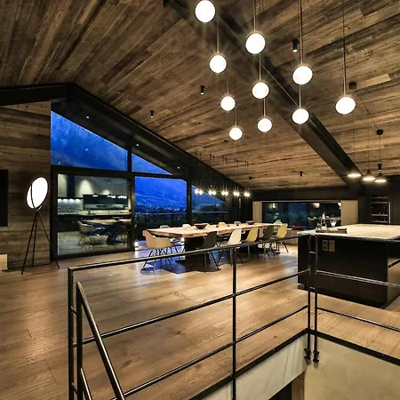 Sumptuous In Chamonix-mont-blanc Vakantiehuis *